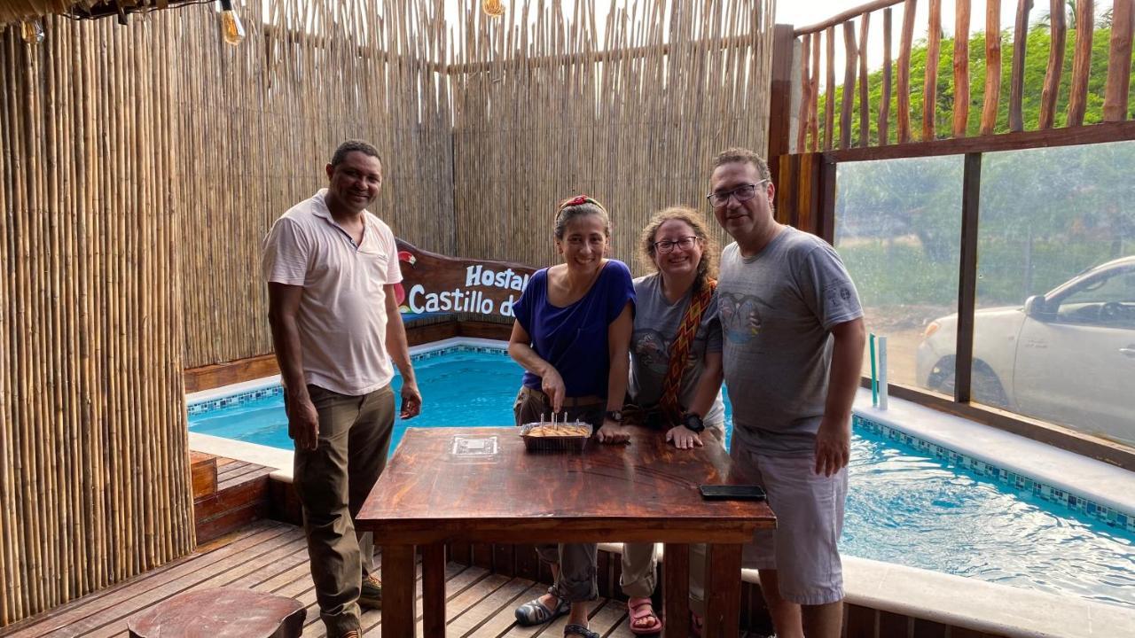 Hostal Castillo Del Mar Camarones 外观 照片